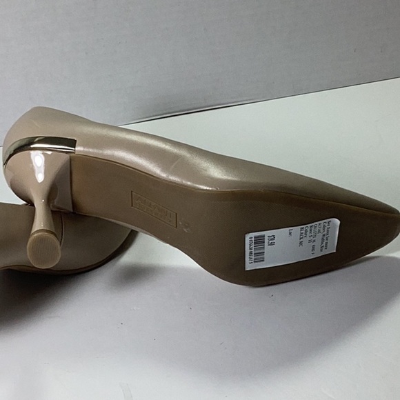 Alfani Women's Callette Pumps. Note No Box - Picture 6 of 6